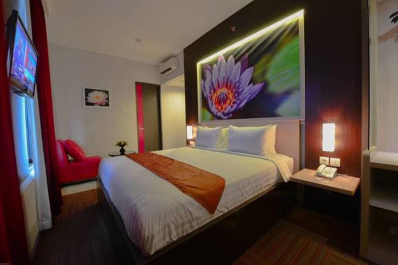 D'Hotel Джакарта Экстерьер фото